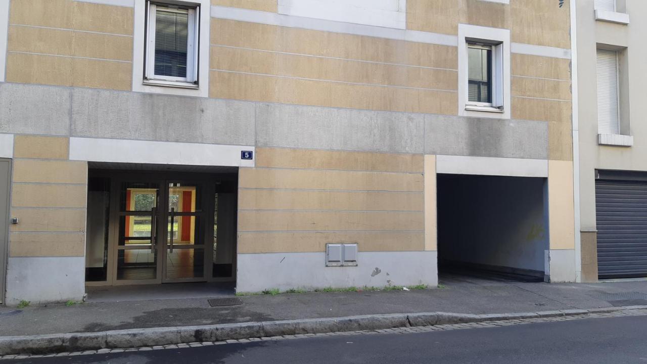 "Monplaisir", Parking, Canape-Lit Neuf Confortable, Ideal Voyages D'Affaires Et Tourisme, Proximite Commerces, Gare, Universite Lyon 3 , Tram T2, T4 Et C25 Lägenhet Exteriör bild